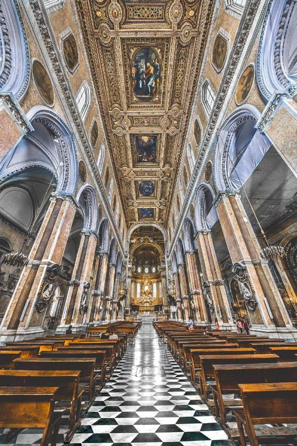 نابولي Metro Duomo B&B المظهر الخارجي الصورة