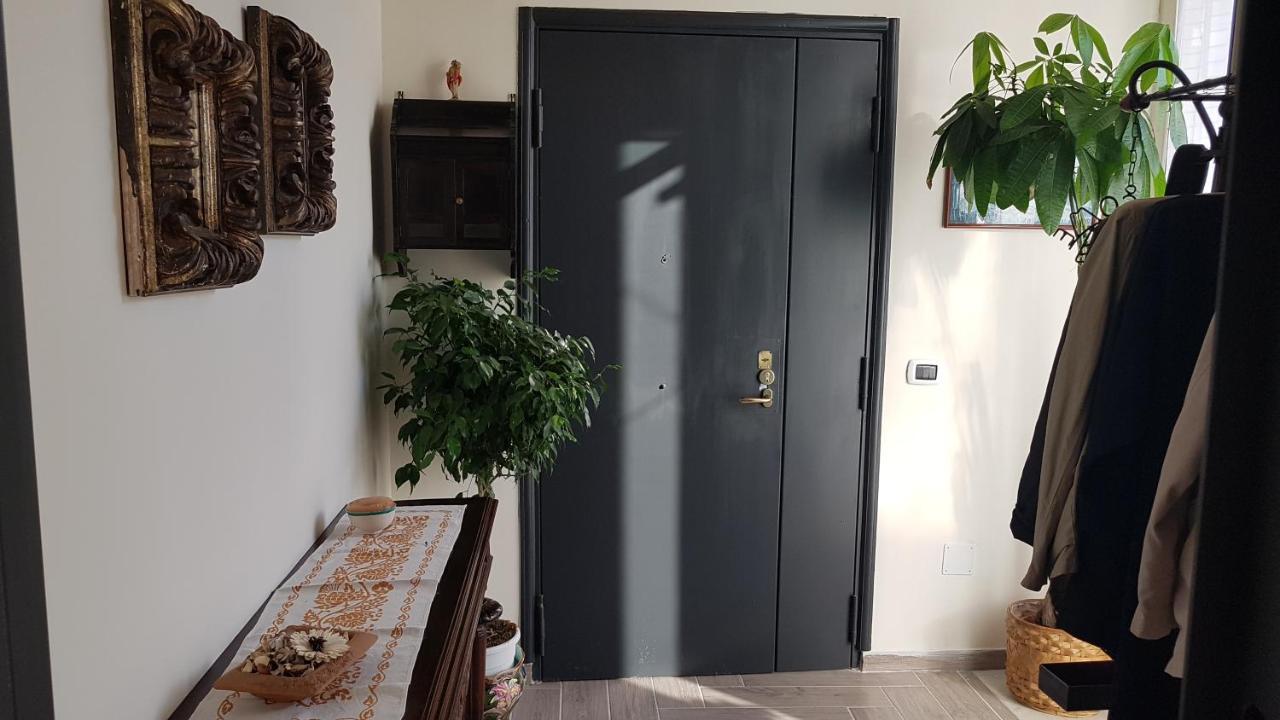 نابولي Metro Duomo B&B المظهر الخارجي الصورة